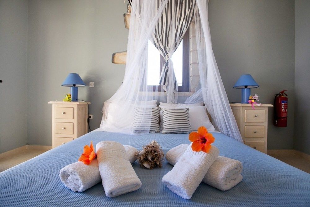 Villa Apollo - Saint George'S Retreat Village Kokkino Chorio Luaran gambar